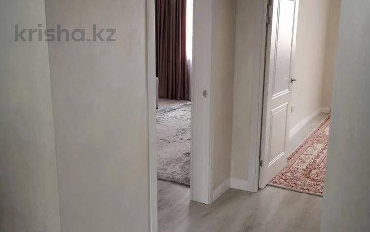 3-бөлмелі пәтер · 98 м² · 1/5 қабат, Алтын орда ш/а., бағасы: 38 млн ₸ в Актобе, мкр. Алтын орда — фото 2