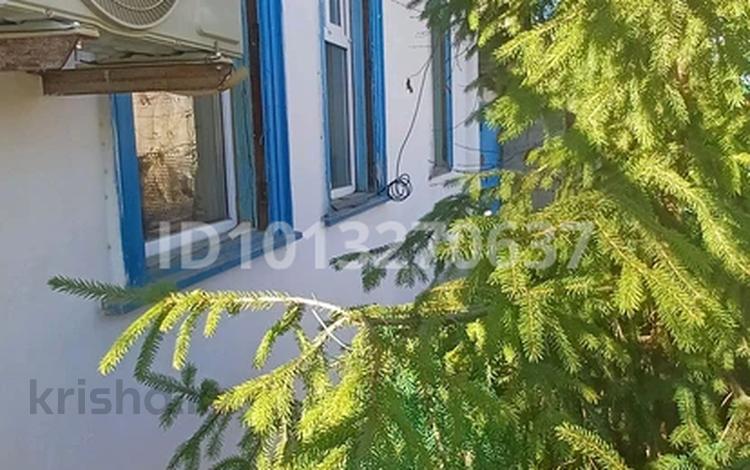 Отдельный дом · 4 комнаты · 70 м², Космонавтов за 30 млн ₸ в Ленгере — фото 2