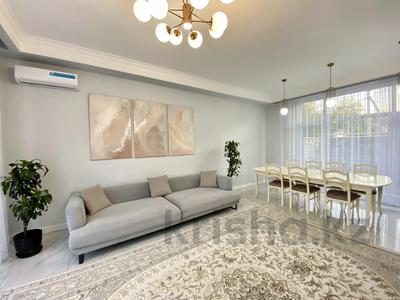 4-комнатная квартира · 150 м², Кенесары хана — Таунхаус возле ЖК «Хан Тенгри» за 135 млн ₸ в Алматы, Бостандыкский р-н