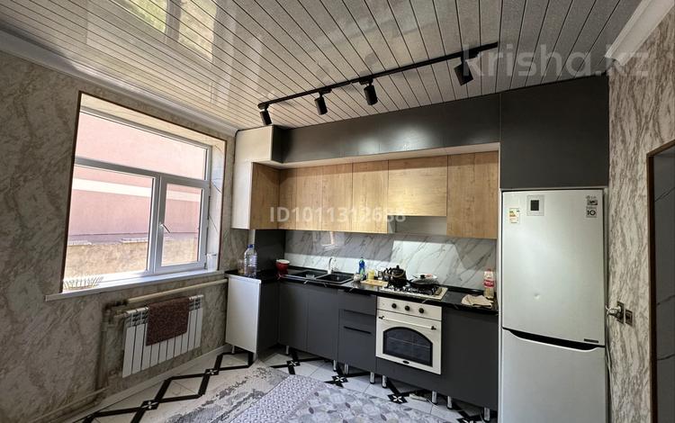 Отдельный дом · 5 комнат · 800 м² · 8 сот., мкр Наурыз 499 — Байдібек би даңғылы за 55 млн ₸ в Шымкенте, Туран р-н — фото 2