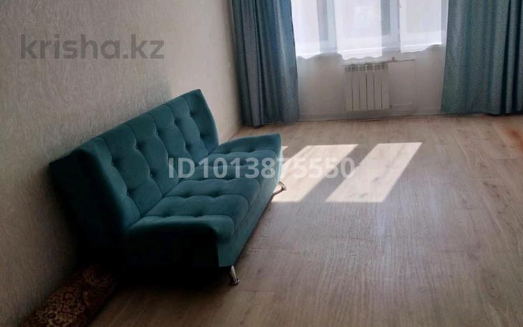 1-комнатная квартира · 42 м² · 2/9 этаж, мкр Кадыра Мырза-Али, Зачаганск Мумкей улы 83/1 — Социальный магазин за 14.5 млн ₸ в Уральске — фото 2