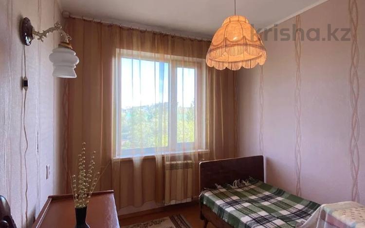 4-бөлмелі пәтер · 61.9 м² · 4/5 қабат, проспект Абилкайыр хана, бағасы: 14.7 млн ₸ в Актобе — фото 2