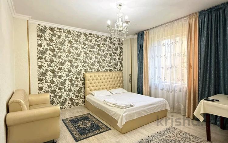 1-комнатная квартира · 50 м² · 2/10 этаж, Нурсат 212 за 13 000 ₸ в Шымкенте — фото 2