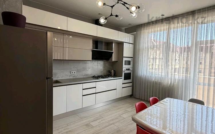 5-бөлмелі пәтер · 184.5 м² · 9/9 қабат, 17-ш/а. 104, бағасы: 104 млн ₸ в Актау, 17-й мкр — фото 2