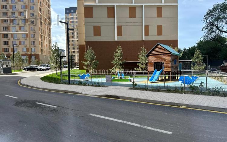 3-бөлмелі пәтер · 84.4 м² · 4/16 қабат, Жандосова 94/8, бағасы: 53 млн ₸ в Алматы, Бостандыкский р-н — фото 2