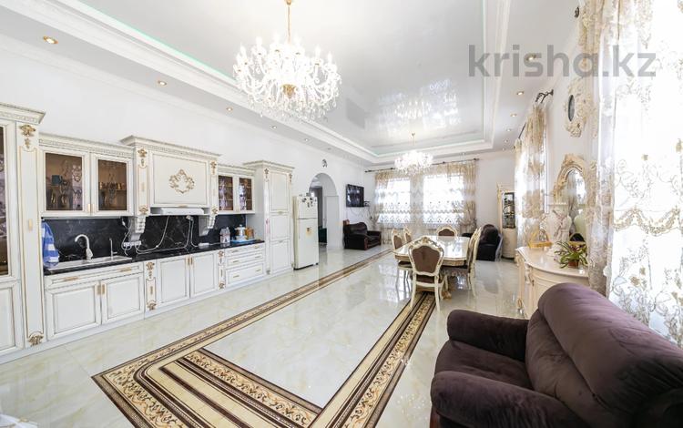 Отдельный дом · 22 комнаты · 1100 м² · 20 сот., Момышулы за 350 млн ₸ в Жибек Жолы — фото 19