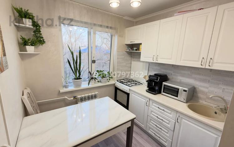 2-бөлмелі пәтер · 45.2 м² · 4/4 қабат, мкр №2 33 — Утеген батыра Куанышбаева, бағасы: 30.5 млн ₸ в Алматы, Ауэзовский р-н — фото 2