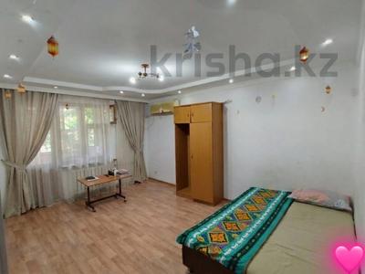 2-бөлмелі пәтер · 52 м² · 1/5 қабат, мкр 8, Братья жубановых 288/1, бағасы: 140 000 ₸ в Актобе