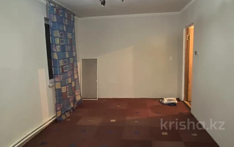 1-бөлмелі пәтер · 35 м² · 1/2 қабат, Бокенбай батыра 60, бағасы: 4 млн ₸ в Бестамак — фото 2