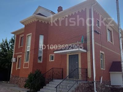 Жеке үй · 8 бөлме · 360 м² · 10 сот., Ильяс жансугурова 97 — Махутов абилгазы, бағасы: 55 млн 〒 в Кульсары