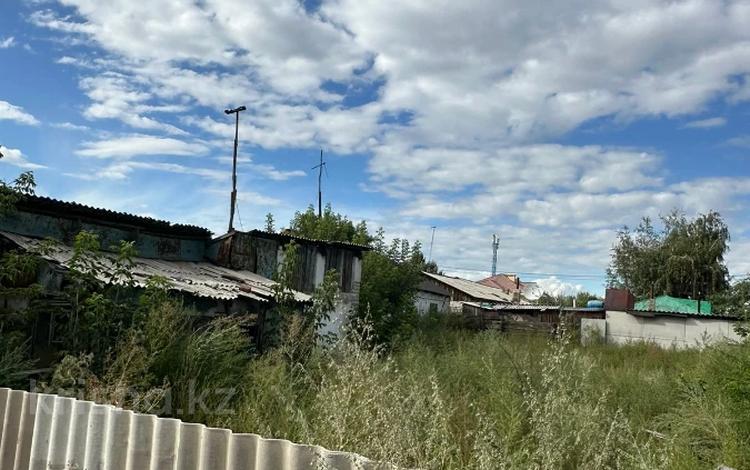 Отдельный дом · 1 комната · 50 м² · 4.7 сот., Достоевского за 20 млн 〒 в Семее — фото 2