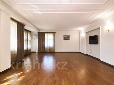 4-комнатная квартира · 223 м² · 7/7 этаж, Кабанбай Батыра 13 за 115 млн ₸ в Астане, Нура р-н