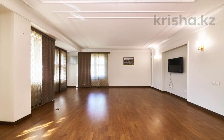 4-комнатная квартира · 223 м² · 7/7 этаж, Кабанбай Батыра 13 за 115 млн ₸ в Астане, Нура р-н — фото 2