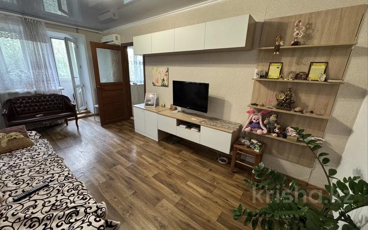 2-бөлмелі пәтер · 45 м² · 3/3 қабат, Зелинского 19 — Автостанция, бағасы: 11.9 млн ₸ в Караганде, Алихана Бокейханова р-н — фото 2