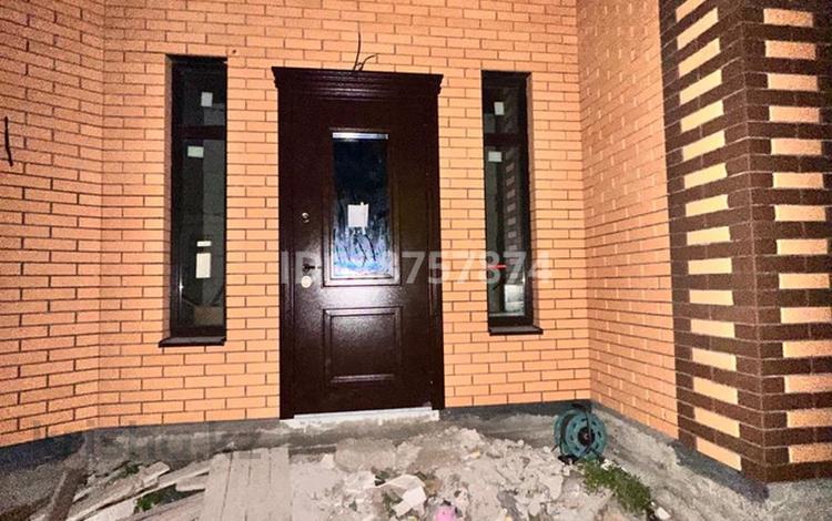 Отдельный дом · 4 комнаты · 120 м² · 10 сот., Шанырак за 35 млн 〒 в Акжар — фото 9