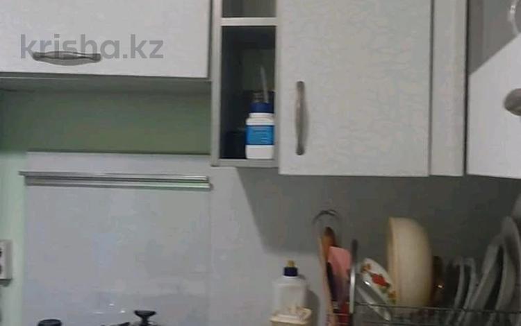 2-комнатная квартира · 46 м² · 1/4 этаж, мкр №6 — Абая за 26.5 млн ₸ в Алматы, Ауэзовский р-н — фото 2