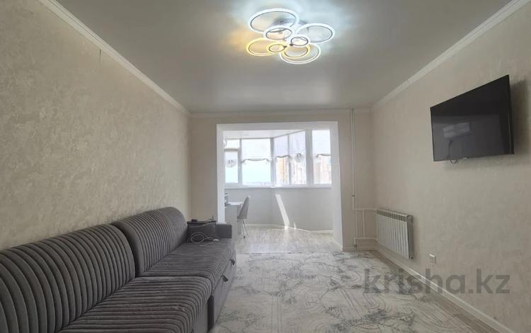 3-комнатная квартира · 91.5 м² · 9/10 этаж, мкр 11 за 28.5 млн ₸ в Актобе — фото 2