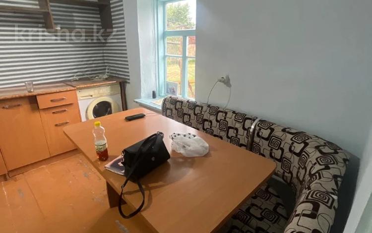 Отдельный дом · 2 комнаты · 60 м², Пушкина 255 за 100 000 ₸ в Талдыкоргане — фото 2