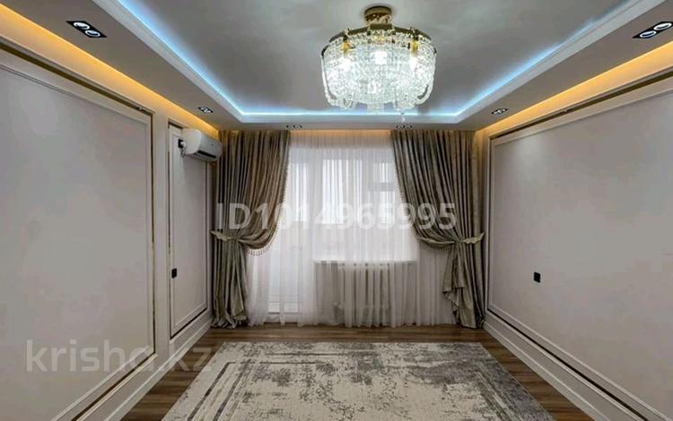 3-бөлмелі пәтер · 73 м² · 4/5 қабат, Астана 2 мкр 81б, бағасы: 27.5 млн ₸ в  — фото 2