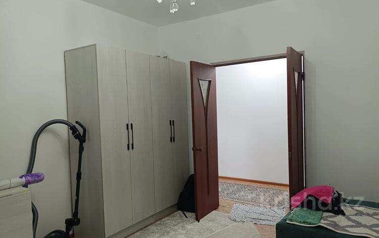 1-бөлмелі пәтер · 43 м² · 1/5 қабат, Болашак, бағасы: 16.5 млн ₸ в Талдыкоргане, мкр Болашак — фото 2