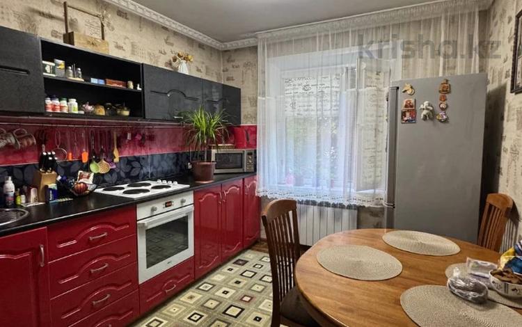 2-бөлмелі пәтер · 52.8 м² · 2/9 қабат, Степной 3 ш/а. 3/2, бағасы: 20.5 млн ₸ в Караганде, Казыбек би р-н — фото 2