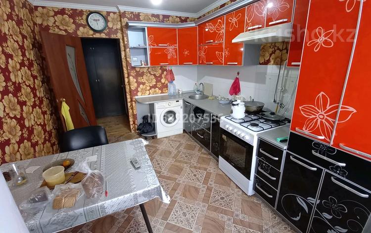 2-комнатная квартира · 59 м² · 5/5 этаж, мкр Шанхай — Пр: Мира, Актюбинская за 10.8 млн ₸ в Актобе — фото 14