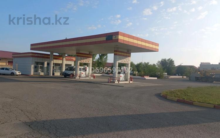 Действующий АЗС - АГЗС р-н ПОШа · 5300 м², бағасы: 225 млн 〒 в Актобе — фото 2