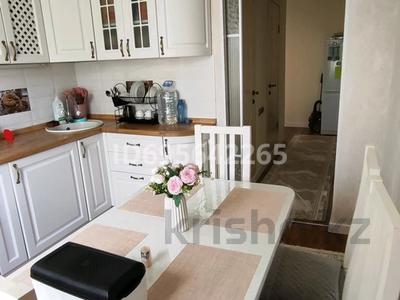 4-бөлмелі пәтер · 77.6 м² · 7/9 қабат, мкр Юго-Восток, Мкр Юго-Восток, Гапеева 12, бағасы: ~ 30 млн ₸ в Караганде, Казыбек би р-н