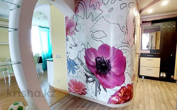 2-бөлмелі пәтер · 40 м² · 3/9 қабат, Курмангазы — ЖД ВОКЗАЛ, бағасы: 130 000 ₸ в Уральске — фото 5