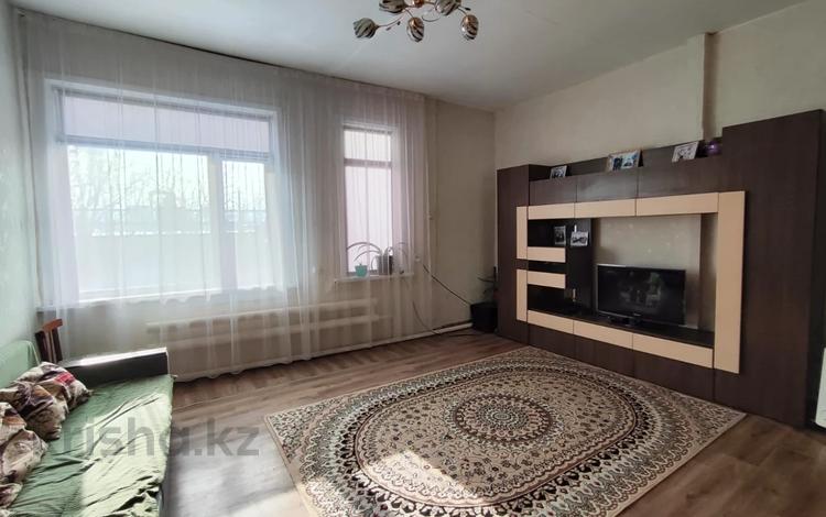 1-комнатная квартира · 45 м², Сатпаева за ~ 10 млн 〒 в Петропавловске — фото 3