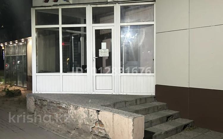 Дүкендер мен бутиктер · 41 м², бағасы: 41 млн ₸ в Таразе — фото 2