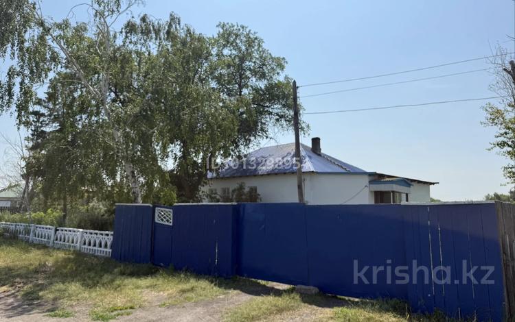 Отдельный дом · 5 комнат · 120 м², Станция Колутон, Железнодорожная 27 — Вокзал за 12 млн ₸ в  — фото 2