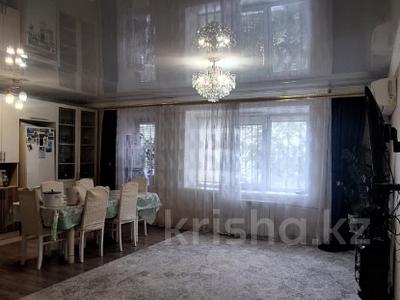 4-бөлмелі пәтер · 80 м² · 4/5 қабат, Сазды-1, абулхаир хана, бағасы: 26 млн ₸ в Актобе, Сазда-1