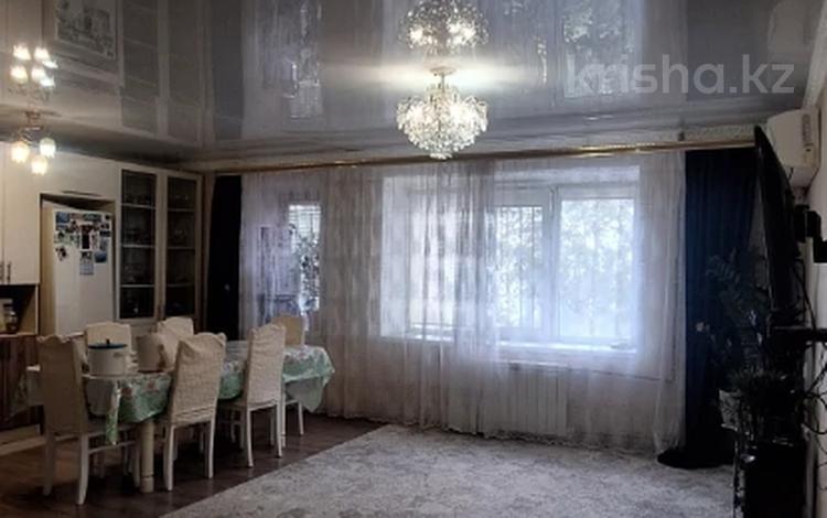 4-бөлмелі пәтер · 80 м² · 4/5 қабат, Сазды-1, абулхаир хана, бағасы: 26 млн ₸ в Актобе, Сазда-1 — фото 3