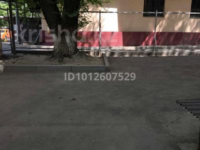 2-комнатная квартира · 42 м² · 4/4 этаж, Маметовой — Абылай хана за 38 млн ₸ в Алматы, Алмалинский р-н