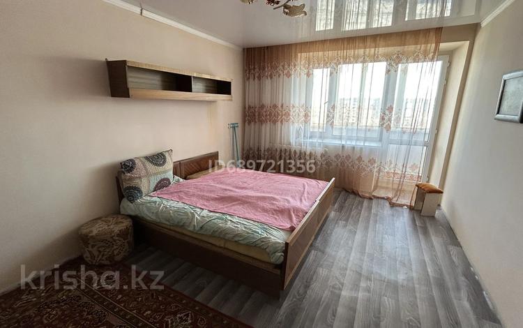 1-комнатная квартира · 38 м² · 9/9 этаж, мкр Юго-Восток 32 — Республики за 14 млн ₸ в Караганде, Казыбек би р-н — фото 26