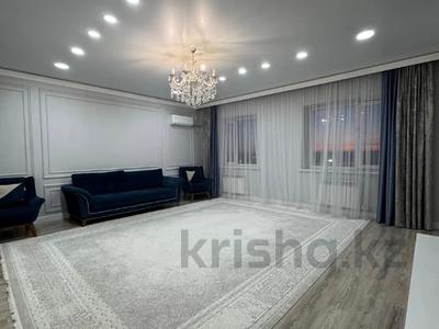 3-комнатная квартира · 110 м² · 5/8 этаж, мкр. Алтын орда 40В за 300 000 〒 в Актобе