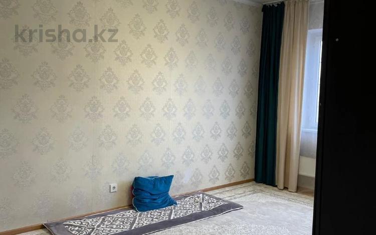 1-комнатная квартира, 39.5 м², 3/5 этаж, мкр Тастак-2 313