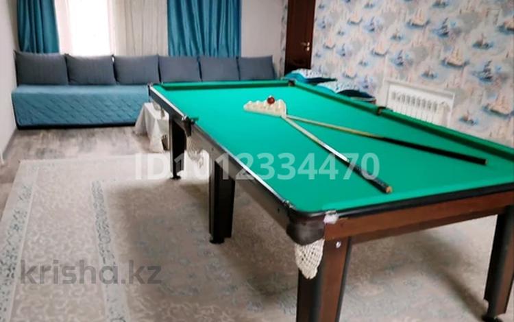 Дом · 8 комнат · 400 м², Бозбиик 6 — Начало сейфулина за 120 000 ₸ в Астане, Сарыарка р-н — фото 2