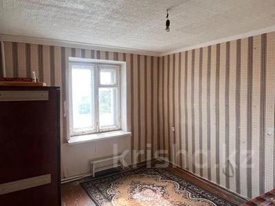 1-бөлмелі пәтер · 12 м² · 5/9 қабат, Курмангазы, бағасы: 2.8 млн ₸ в Уральске, мкр Школьник