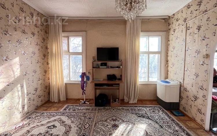 1-комнатная квартира · 32.6 м² · 1/1 этаж, Локомотивная за 4.5 млн ₸ в Уральске — фото 2