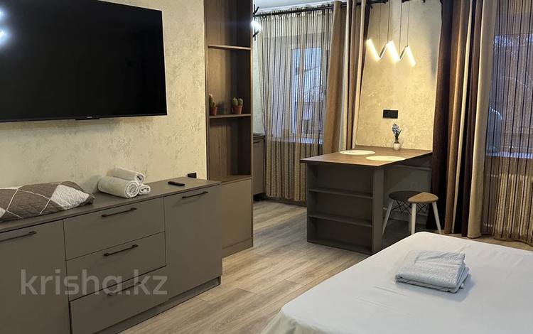 1-бөлмелі пәтер · 36 м² · 3/5 қабат, Чехова 49, бағасы: 14 000 ₸ в Усть-Каменогорске, Ульбинский — фото 2