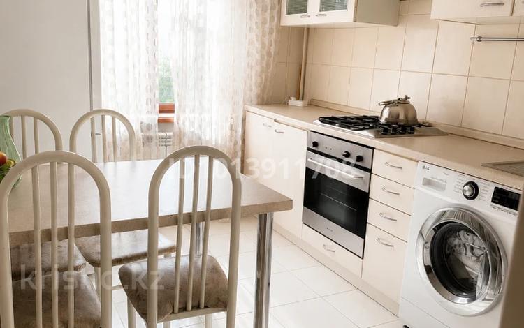 4-бөлмелі пәтер · 80 м² · 4/5 қабат, Муратбаева 89 — ГОРЯЧАЯ ЦЕНА!!!, бағасы: 400 000 ₸ в Алматы, Алмалинский р-н — фото 3