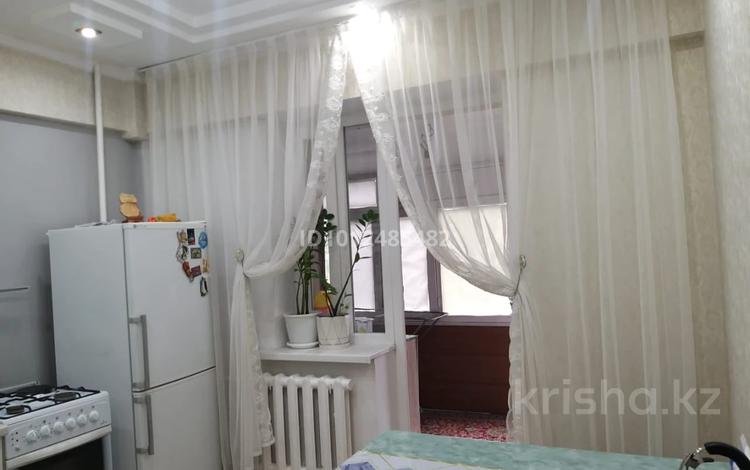 2-комнатная квартира · 58 м² · 1/5 этаж, Каратал 116 за 170 000 〒 в Талдыкоргане — фото 2