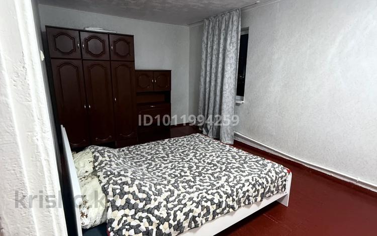 2-комнатная квартира · 65 м² · 5/5 этаж, 7 мкр 23 за 90 000 ₸ в Темиртау — фото 2