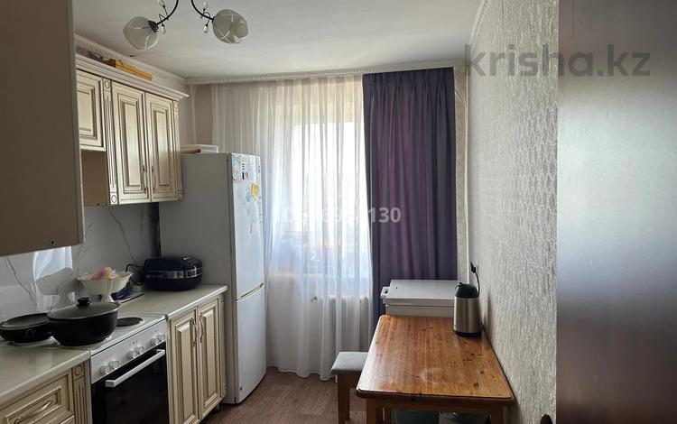 4-комнатная квартира · 82 м² · 10/10 этаж, Первомайская 79 — Геолого-разведочный колледж за 25 млн ₸ в Семее — фото 6