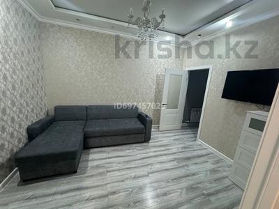 2-комнатная квартира · 50 м² · 17/22 этаж, Шахтеров 52б за 230 000 ₸ в Караганде, Казыбек би р-н