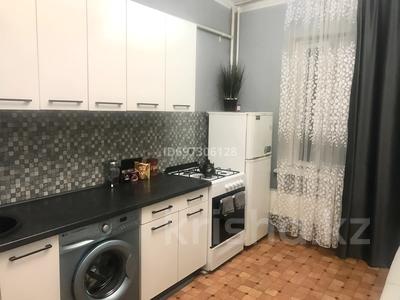 1-комнатная квартира, 40 м², 1/9 этаж по часам, мкр Жетысу-2 — Сайна Улугбека за 1 000 〒 в Алматы, Ауэзовский р-н