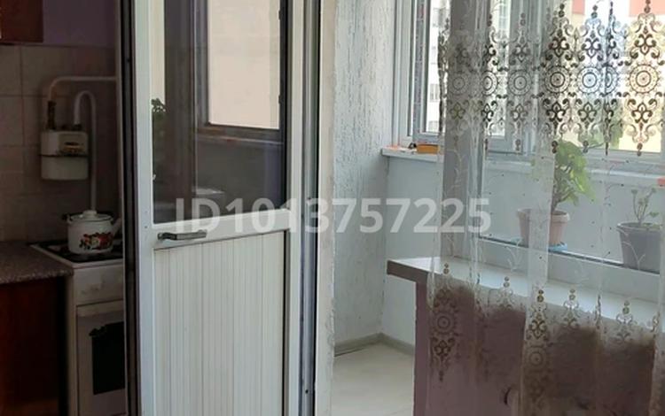 1-бөлмелі пәтер · 45 м² · 6/9 қабат, мкр Жас Канат, Хасангалиева 1/22 — Рыскулова Шемякина, бағасы: 180 000 ₸ в Алматы, Турксибский р-н — фото 2