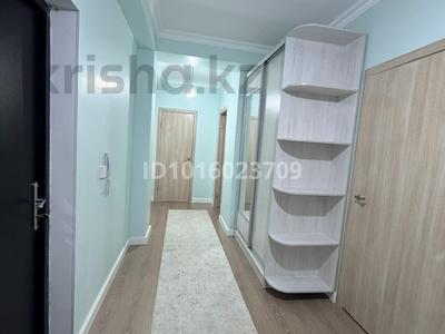 2-бөлмелі пәтер · 68 м² · 6/9 қабат, Нұрсая ш/а., Таумуш Жумагалиева, бағасы: 26 млн ₸ в Атырау, мкр Нурсая